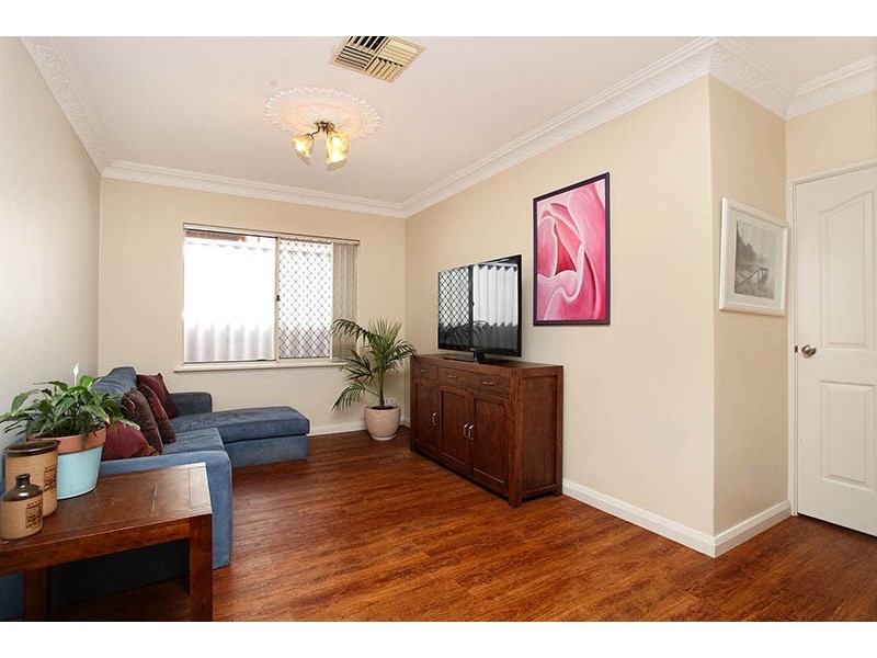 35B Temple Street, Victoria Park WA 6100