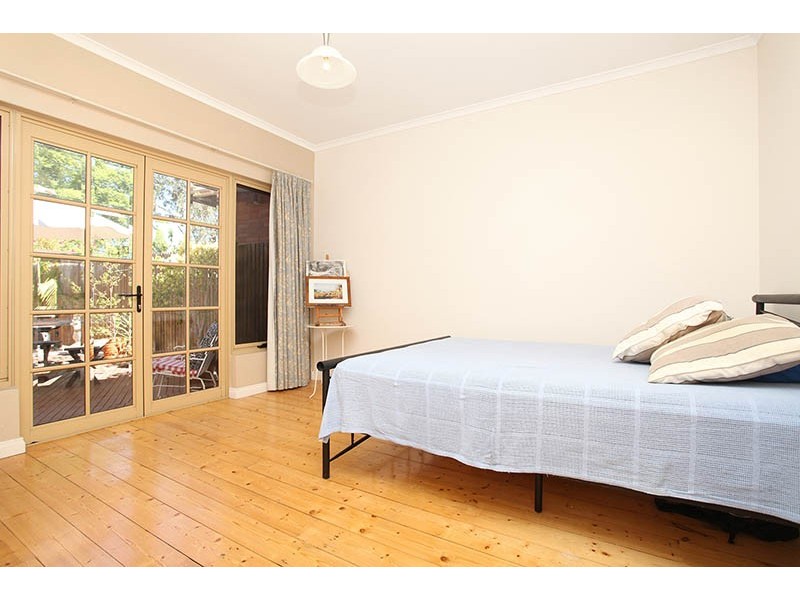 2 Pinedale Street, East Victoria Park WA 6101