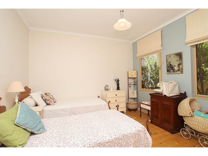 2 Pinedale Street, East Victoria Park WA 6101