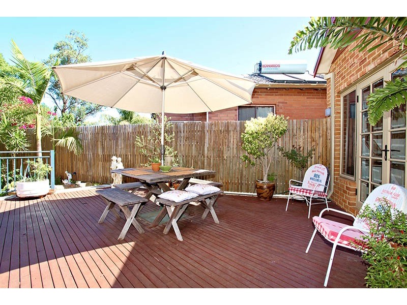 2 Pinedale Street, East Victoria Park WA 6101