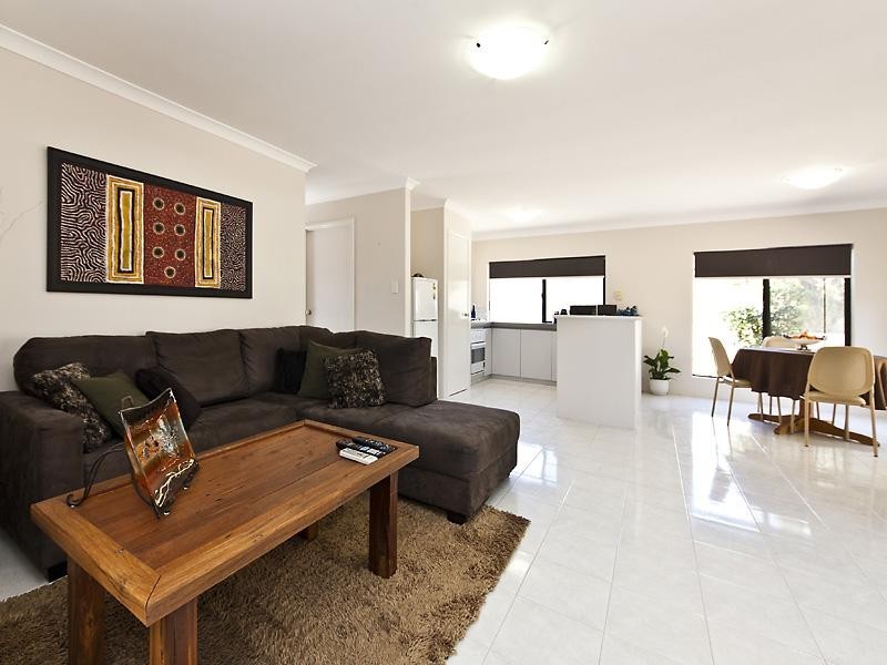 1/38 Norman Street, St James WA 6102