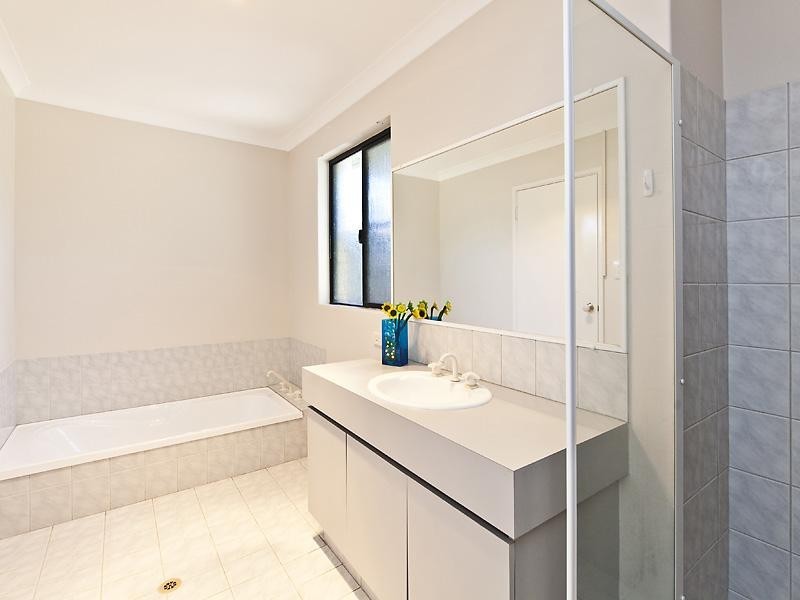 1/38 Norman Street, St James WA 6102