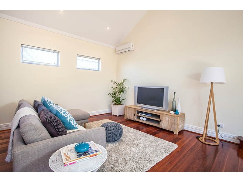 118 Hubert Street, East Victoria Park WA 6101