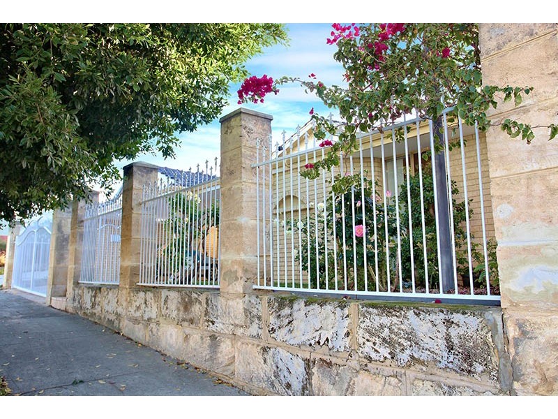 1A Northampton Street, East Victoria Park WA 6101