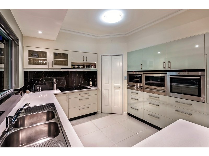 42 Conochie Crescent, Manning WA 6152