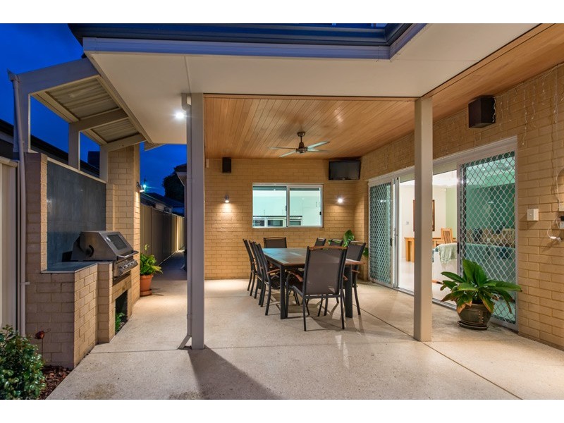 42 Conochie Crescent, Manning WA 6152