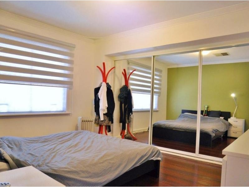 29 Wyndham Street, St James WA 6102