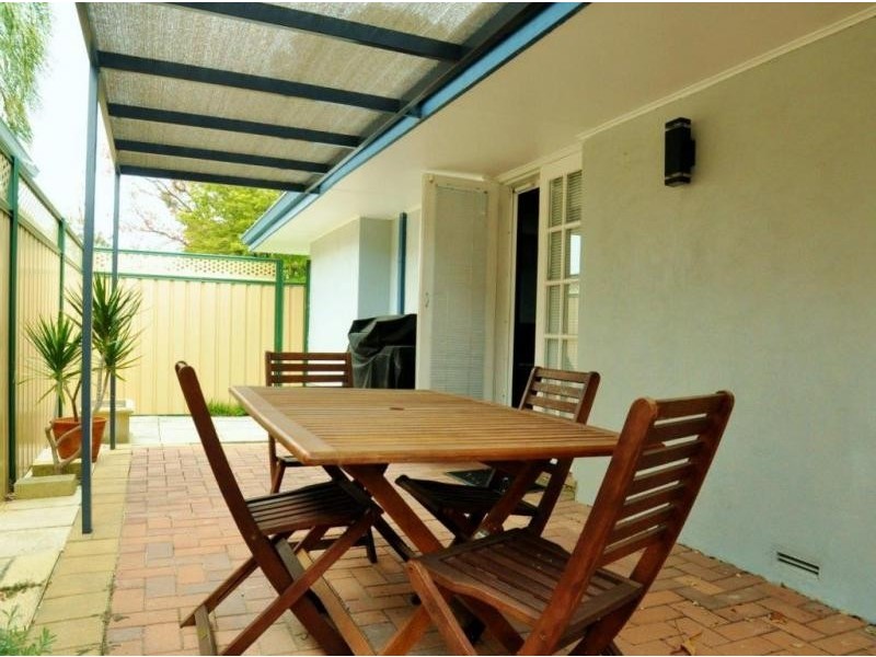29 Wyndham Street, St James WA 6102