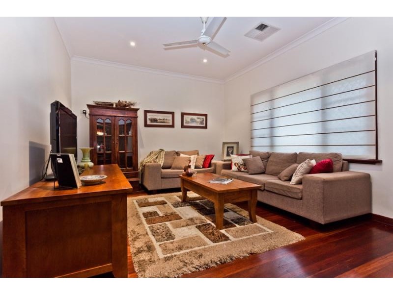 11 Sleight Street, St James WA 6102