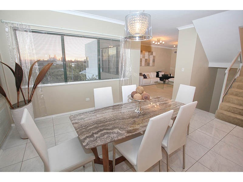 8A Teague Street, Burswood WA 6100