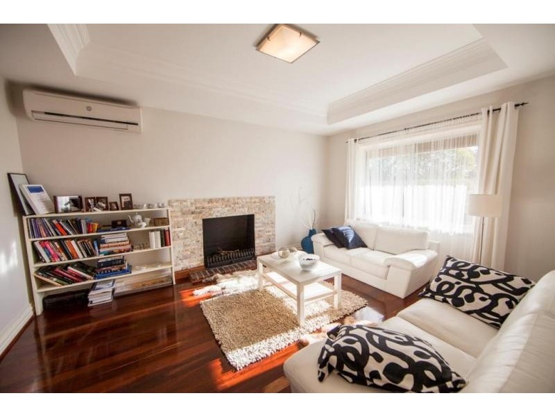 16 Alvah Street, St James WA 6102