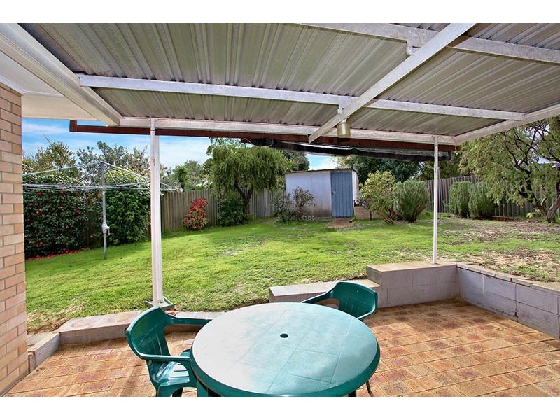 12 Blechynden Street, St James WA 6102