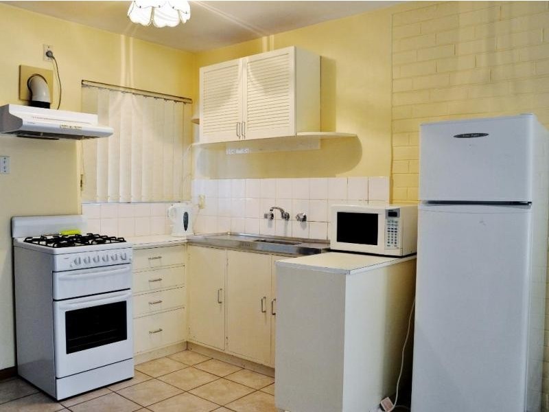 3/1055 Albany Hwy, St James WA 6102