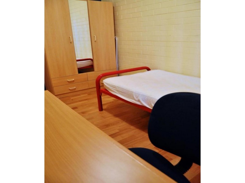 3/1055 Albany Hwy, St James WA 6102