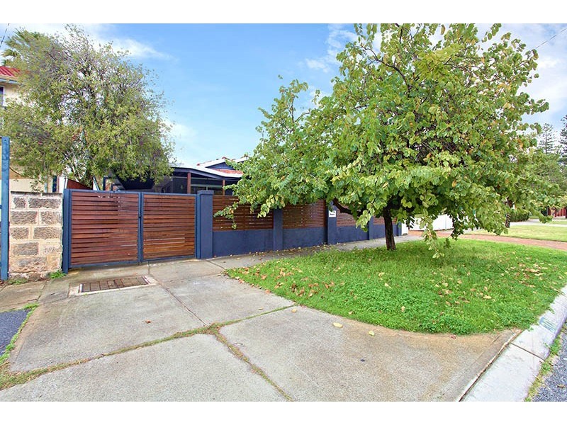 30 Armagh Street, Victoria Park WA 6100