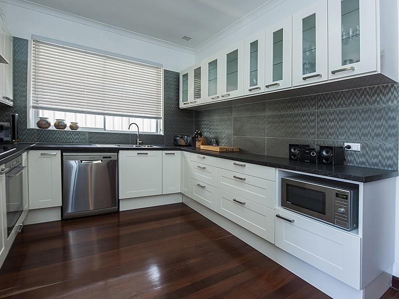 13 Beesley Street, East Victoria Park WA 6101