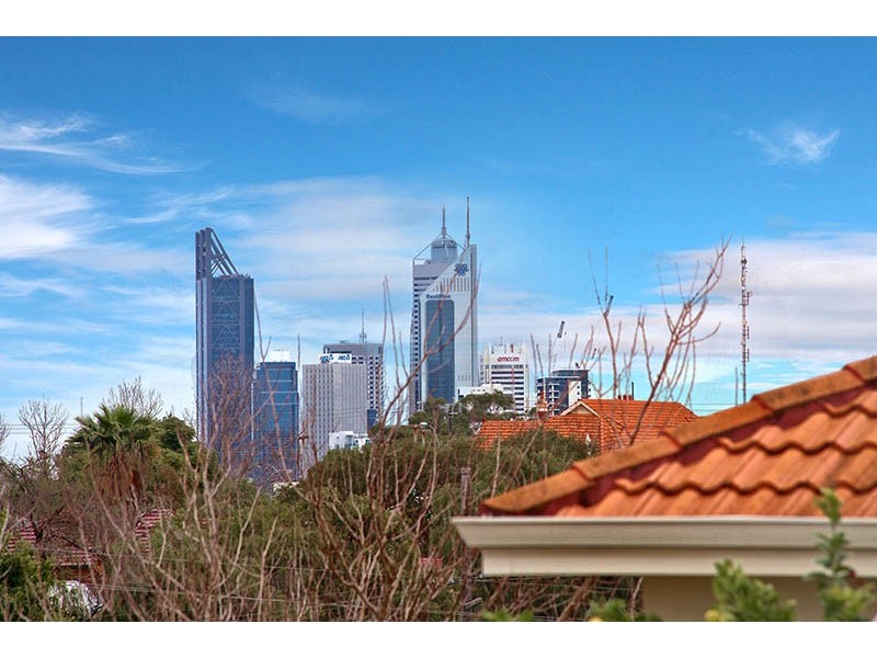 65C Sunbury Road, Victoria Park WA 6100