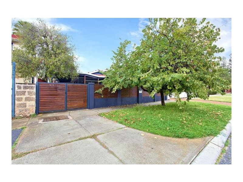 30 Armagh Street, Victoria Park WA 6100