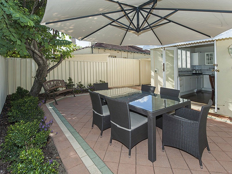 219 Shepperton Road, East Victoria Park WA 6101