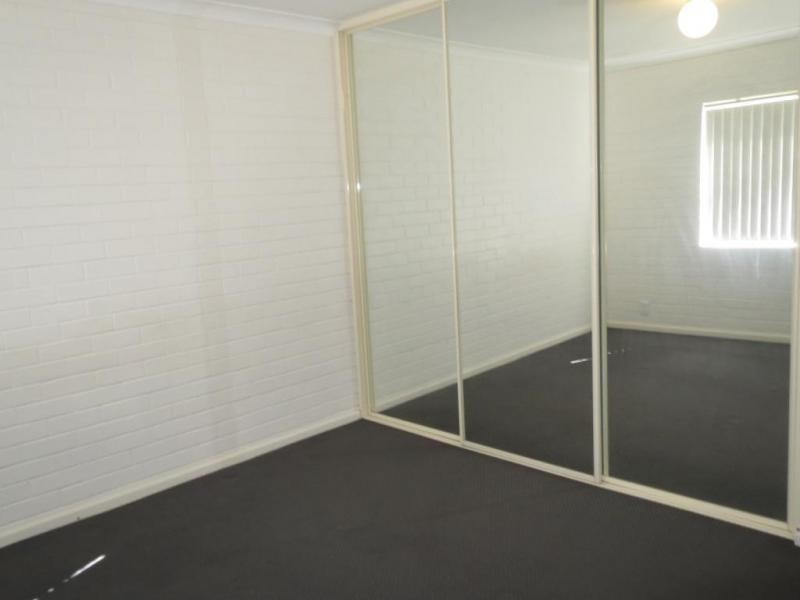 15/1055 Albany Hwy, St James WA 6102