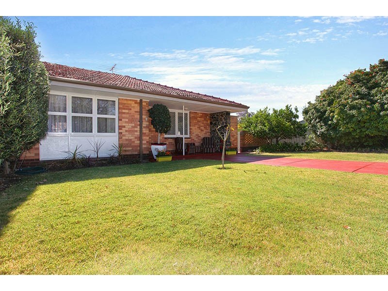 4/44 Hobbs Avenue, Como WA 6152