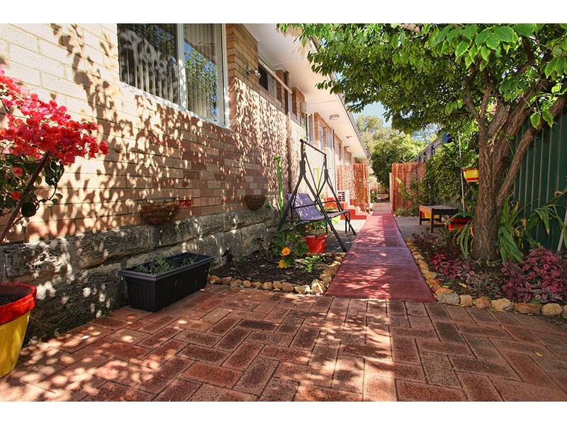 4/44 Hobbs Avenue, Como WA 6152