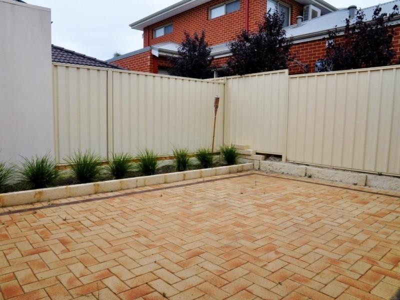 2/44 Alday Street, St James WA 6102