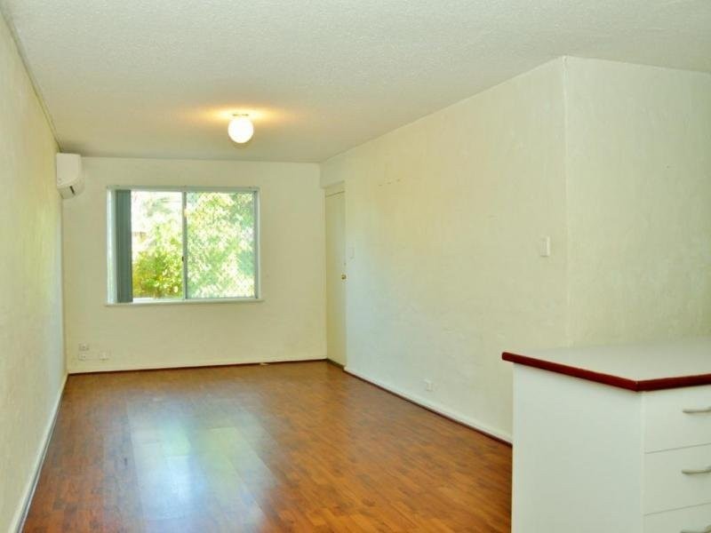 2/125 Herdsman Parade, Wembley WA 6014