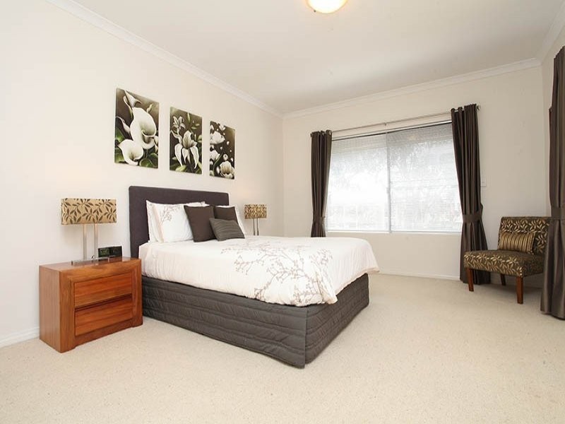 35 Sedgeland Way, Ascot WA 6104