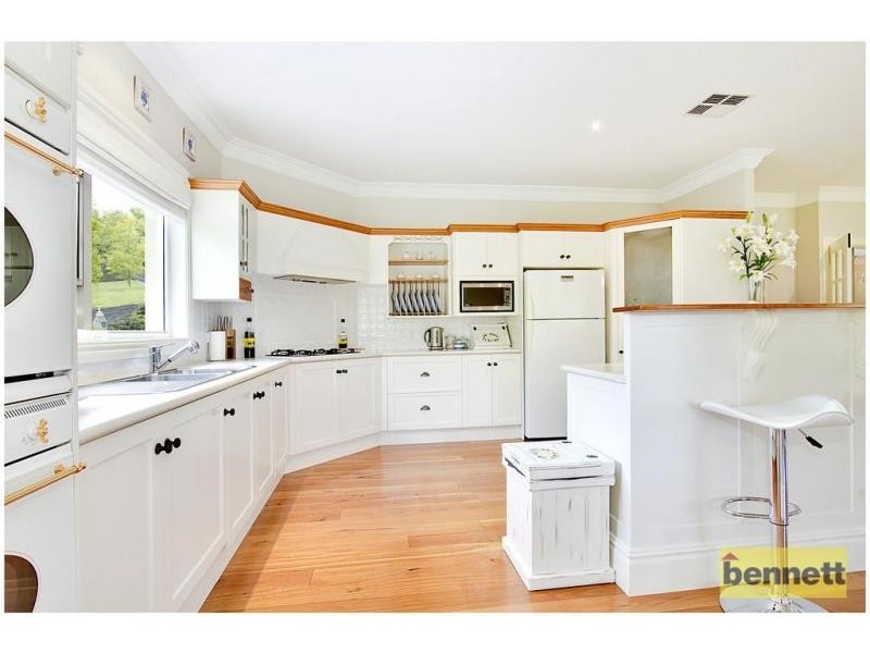 77 Comleroy Road, Kurrajong NSW 2758