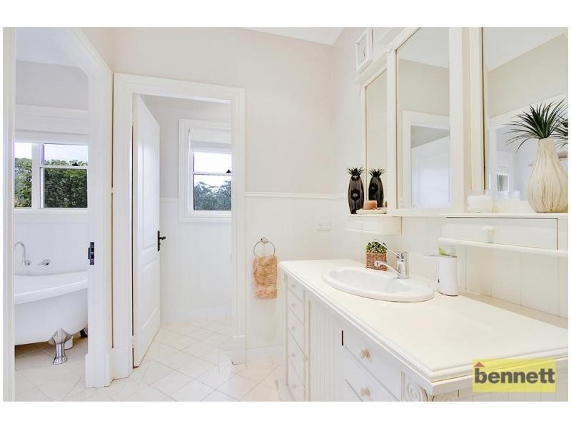 77 Comleroy Road, Kurrajong NSW 2758