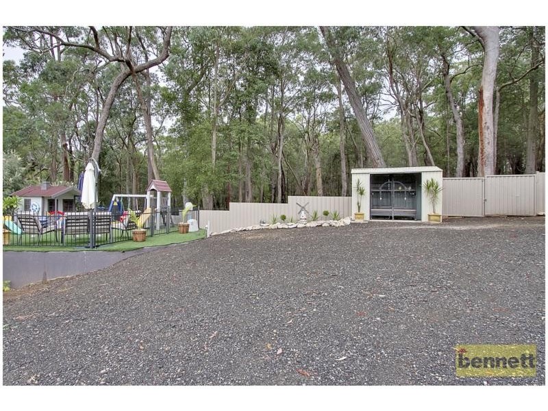 220 Lieutenant Bowen Drive, Bowen Mountain NSW 2753