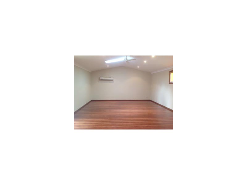 32 Grand Parade, Glossodia NSW 2756