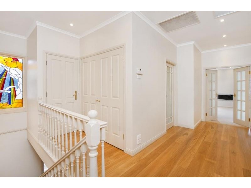 19 Rain Ridge Road, Kurrajong Heights NSW 2758