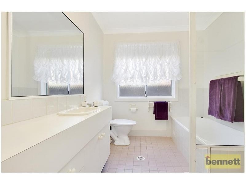 90 John Tebbutt Place, Richmond NSW 2753