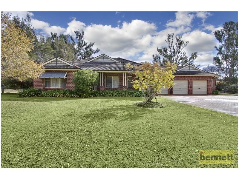 132 Willeroo Drive, Windsor Downs NSW 2756