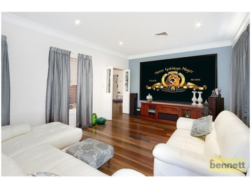 132 Willeroo Drive, Windsor Downs NSW 2756