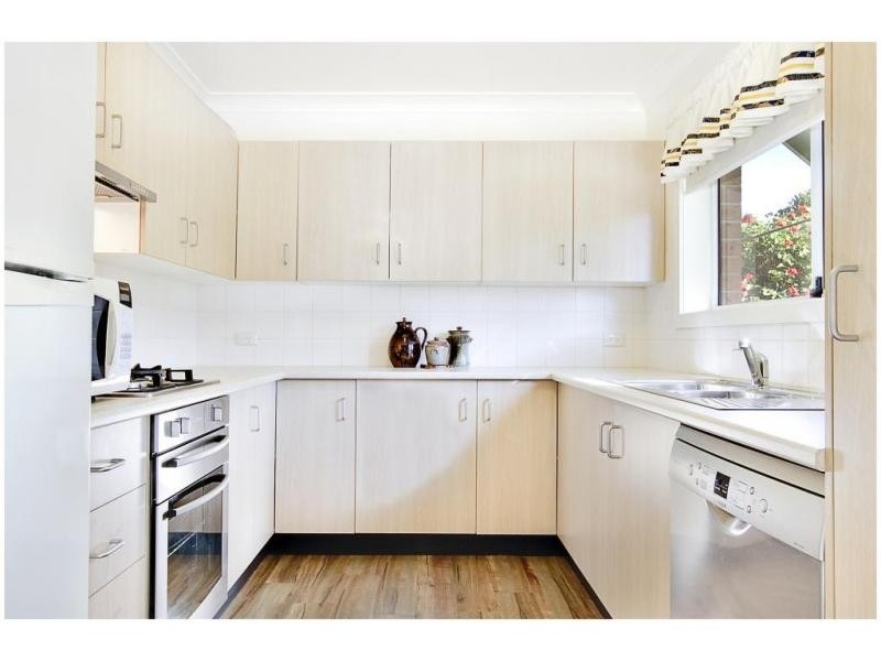 90 John Tebbutt Place, Richmond NSW 2753