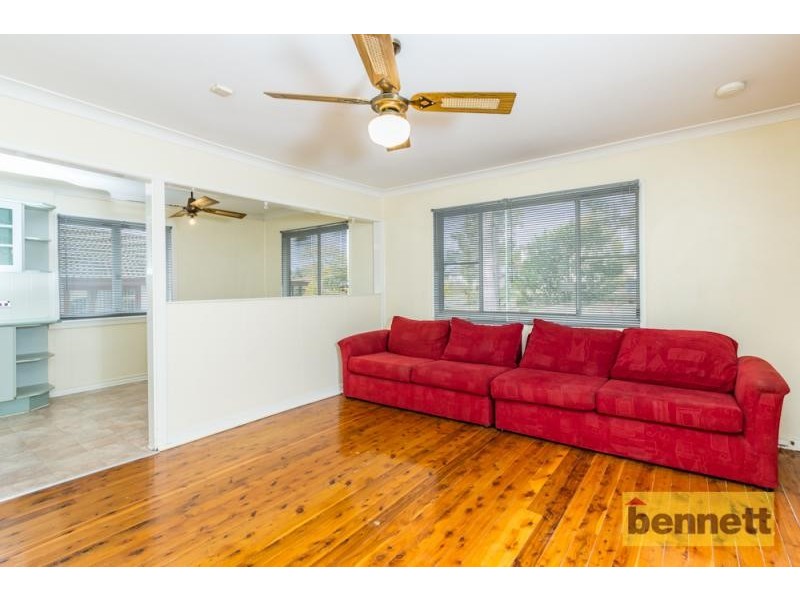 43 Nella Dan Avenue, Tregear NSW 2770