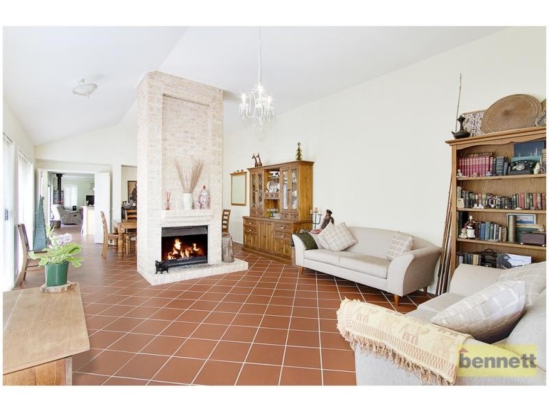 25 Grand Haven Place, East Kurrajong NSW 2758