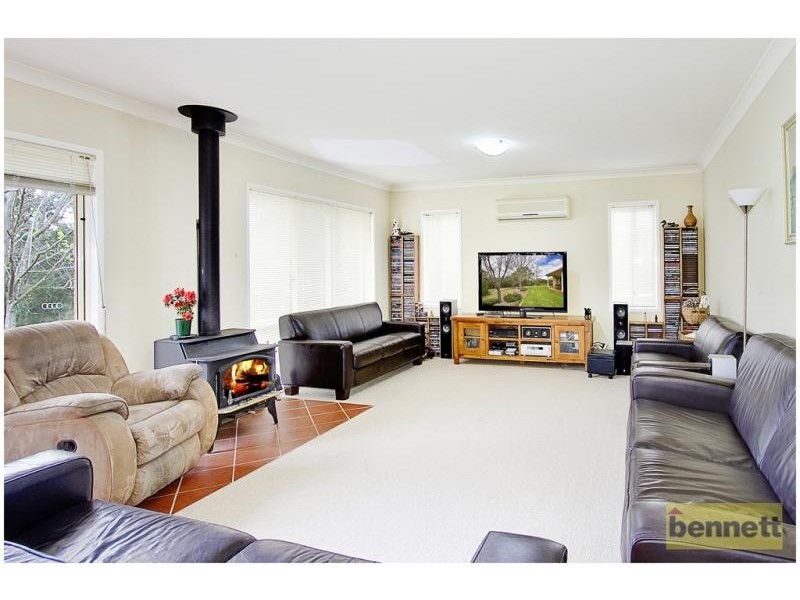 25 Grand Haven Place, East Kurrajong NSW 2758