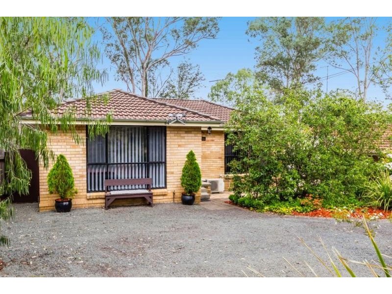 27 Ian Street, Glossodia NSW 2756