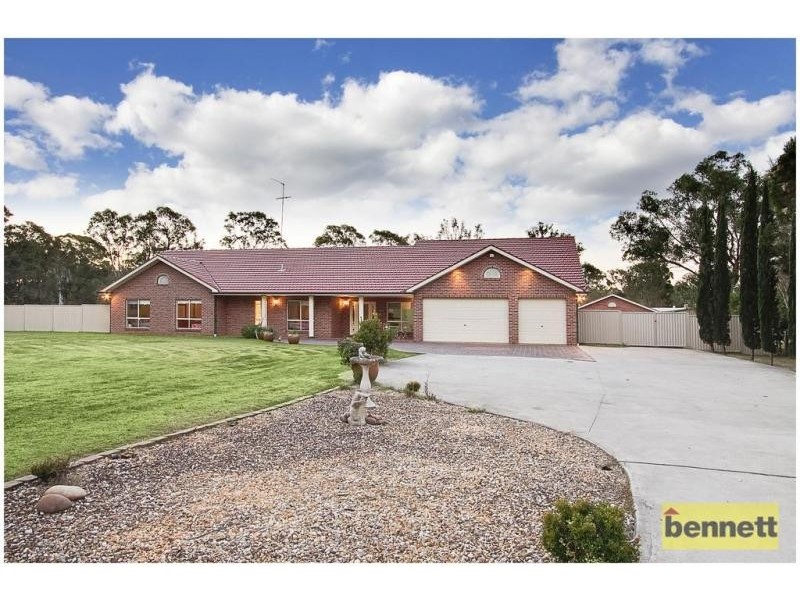 13 Sirius Place, Berkshire Park NSW 2765