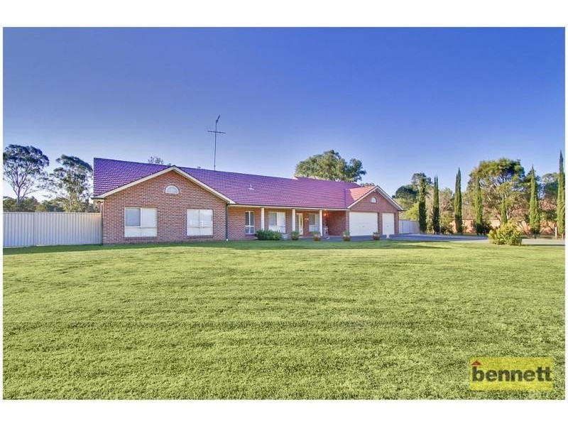 13 Sirius Place, Berkshire Park NSW 2765