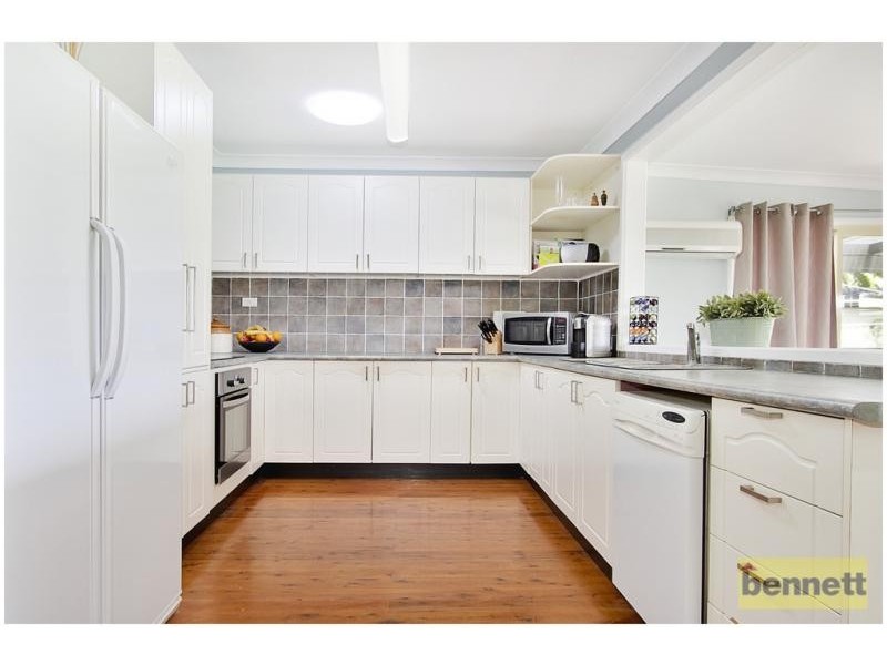 27 Michael Street, North Richmond NSW 2754