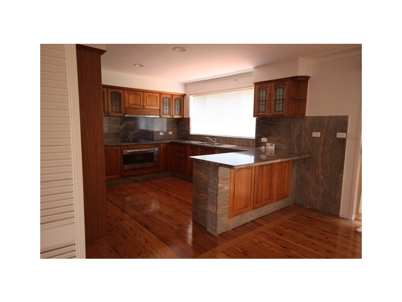 32 Hillcrest Avenue, Penrith NSW 2750