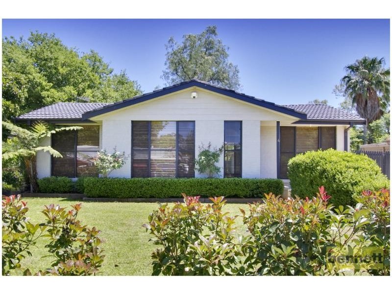 4 Lindsay Place, Richmond NSW 2753