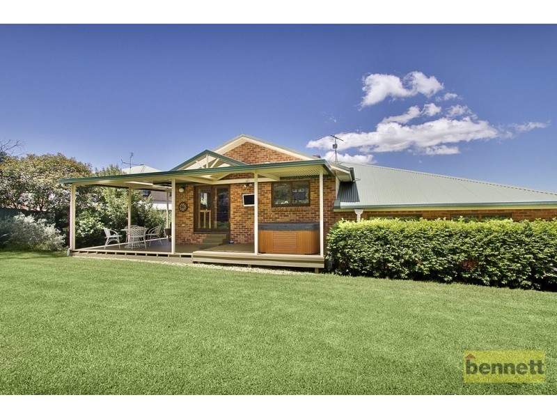 9 Frederick Place, Kurrajong Heights NSW 2758