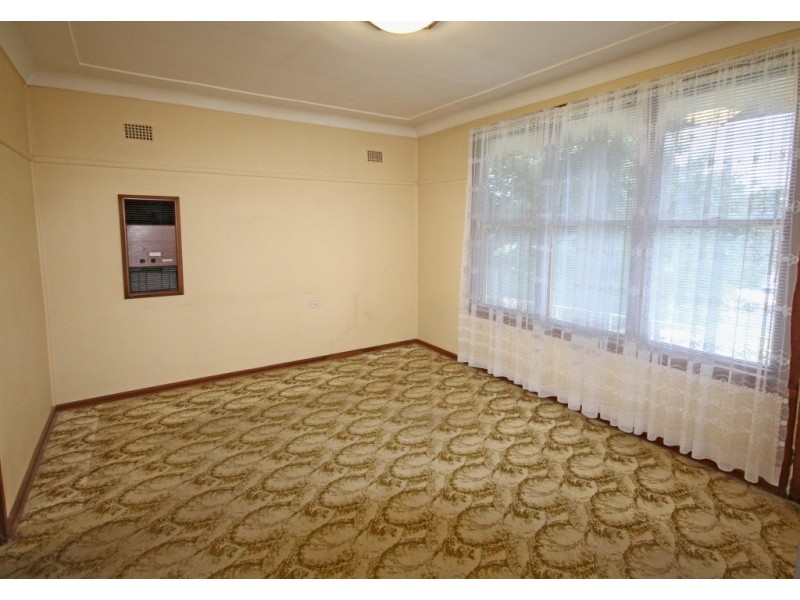 5 Jackson Road, Lalor Park NSW 2147