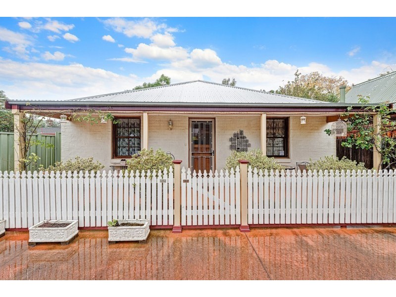2/339 Windsor Street, Richmond NSW 2753